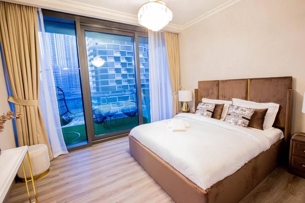 Magnificent 2 Bedroom With Stunning Burj Khalifa View Dubai Dış mekan fotoğraf